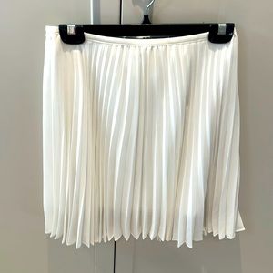 Babaton skirt